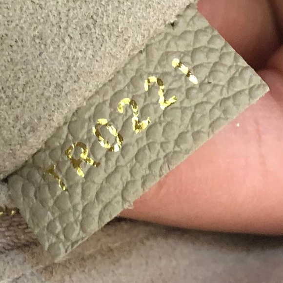 Louis Vuitton onthego pm turtle dove BRAND NEW - Picture 14 of 16